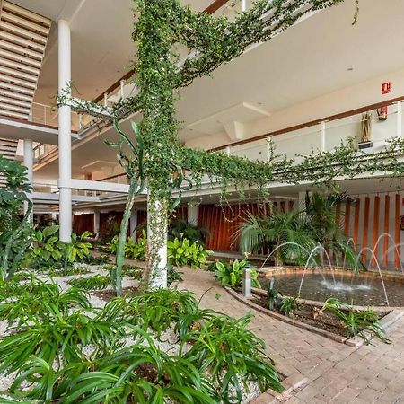 Resort Parque Botanico Club & Country 埃斯特波纳 外观 照片