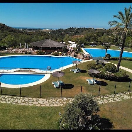 Resort Parque Botanico Club & Country 埃斯特波纳 外观 照片