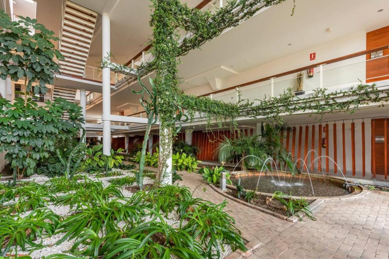 Resort Parque Botanico Club & Country 埃斯特波纳 外观 照片